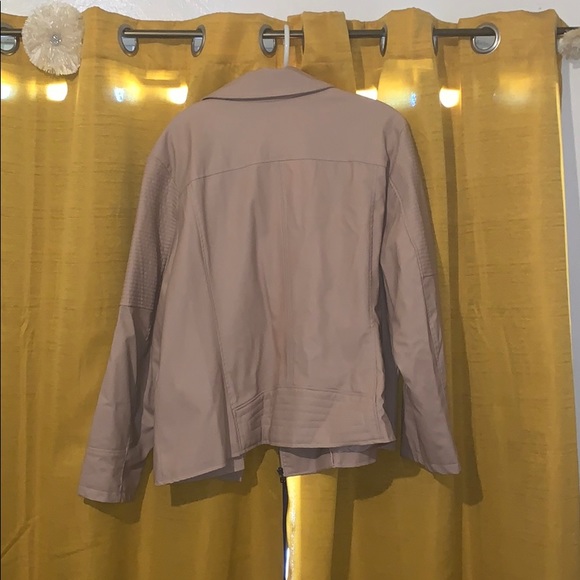 Jacket - Picture 2 of 2